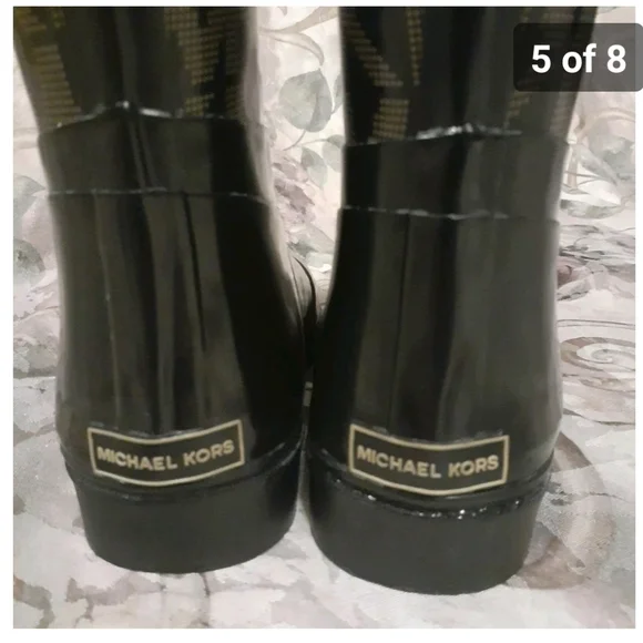 MICHAEL KORS RUBBER RAIN BOOTS SIZE 7 - Picture 4 of 7